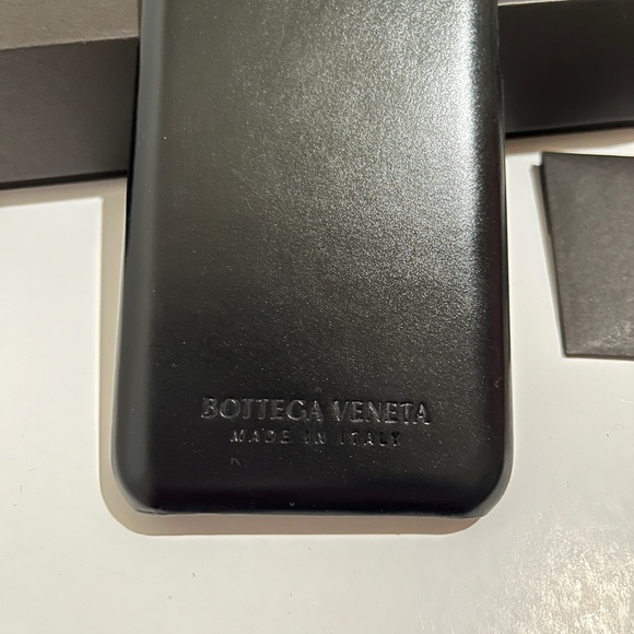 Bottega Veneta iPhone X case - Picture 2 of 2